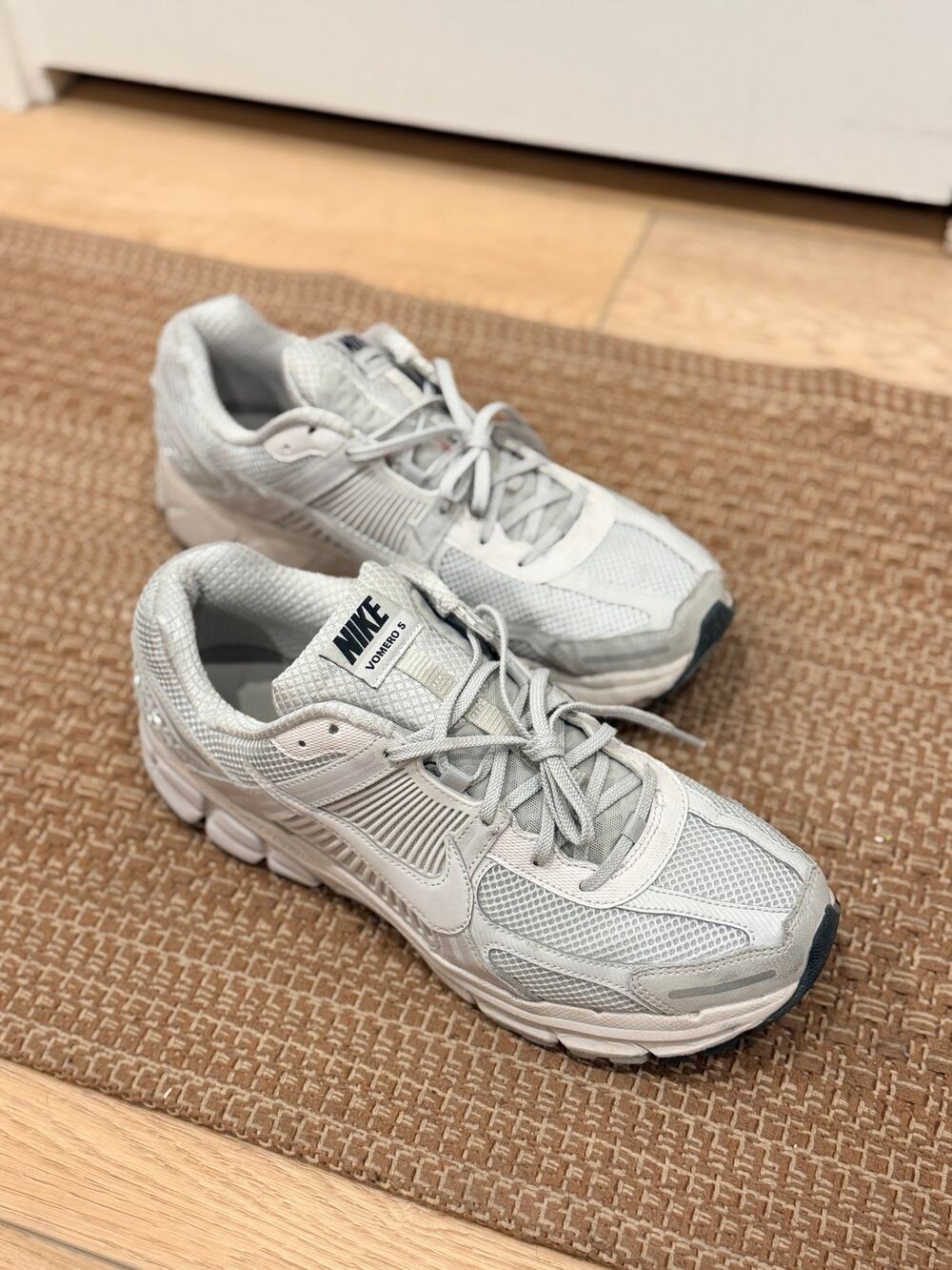 Nike Zoom Vomero 5 Vast Grey Men’s Sneakers Size 12